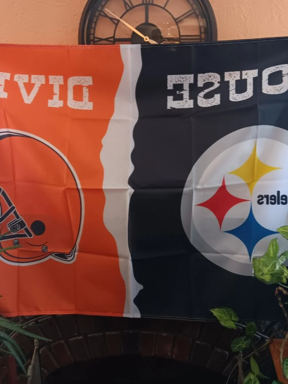 Pittsburgh Steelers Cleveland Browns House Divided NFL 3X5 Flag For Wall / Pole